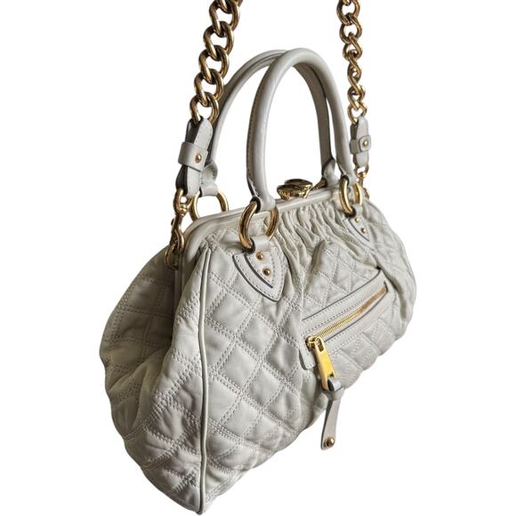 Marc Jacobs Original 2008 Stam Bag – Cream Quilted Leather w/ Gold Hardware - Picture 9 of 16